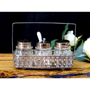Vintage Arnart 5th Avenue Glass 3 Jar Condiment Salt & Pepper Set & Metal Stand